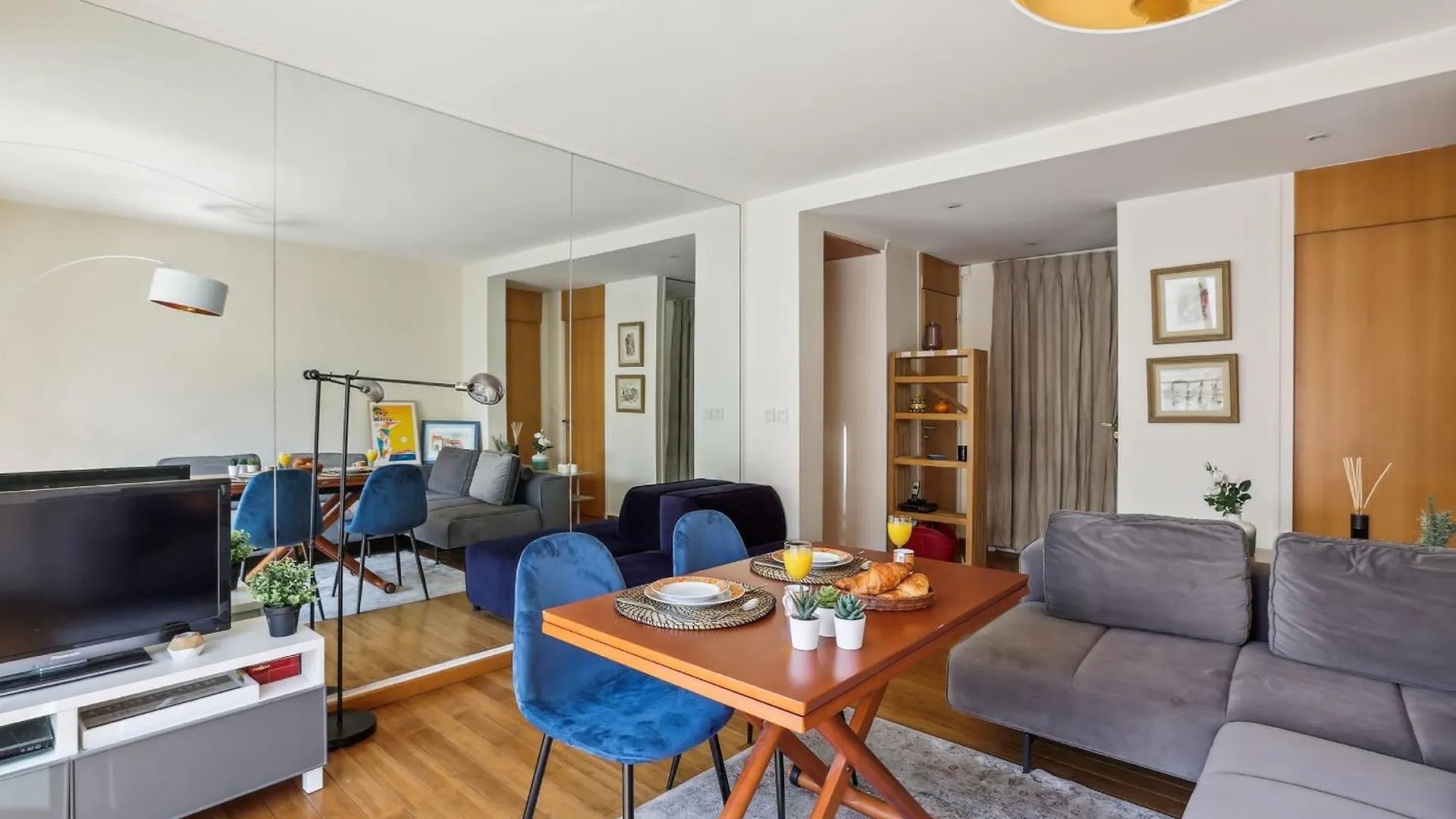 Trocadero & Arc De Triomphe - 1Br With Balcony Lejlighed Paris Frankrig