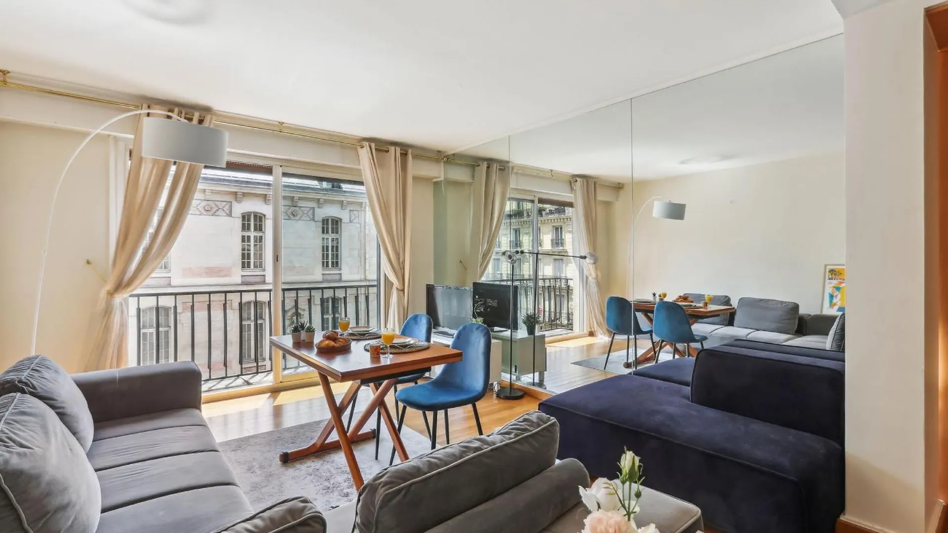 شقة Trocadero & Arc De Triomphe - 1Br With Balcony باريس